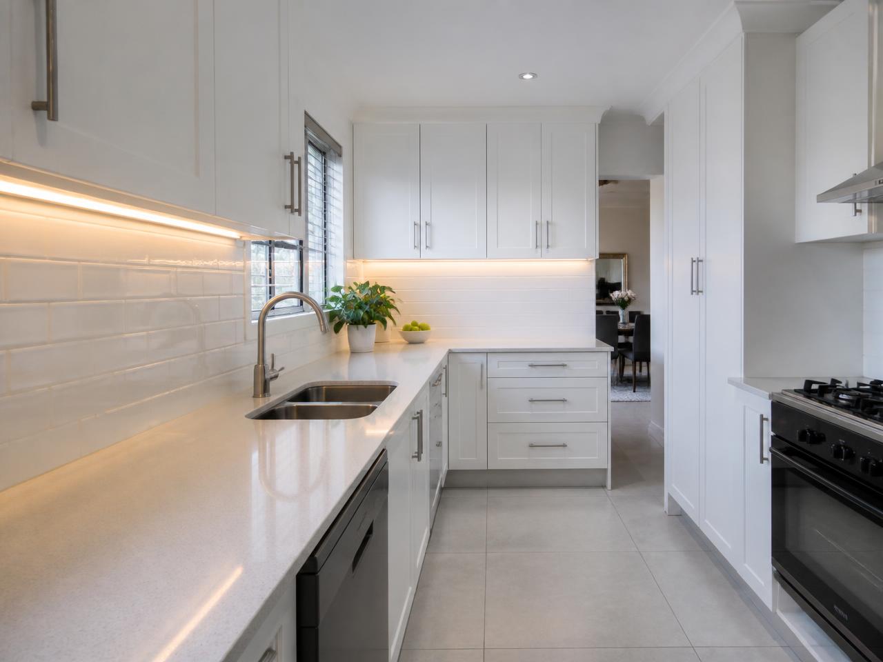Kitchen Renovations work by MIP Pinnacle Projects